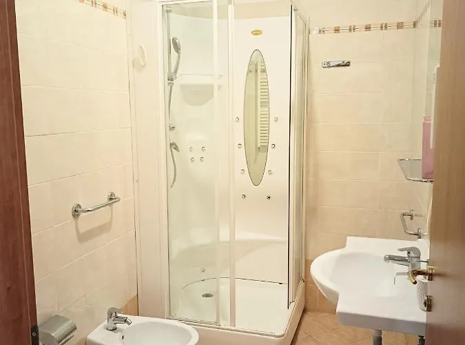 Opera Italian Penzion 3*