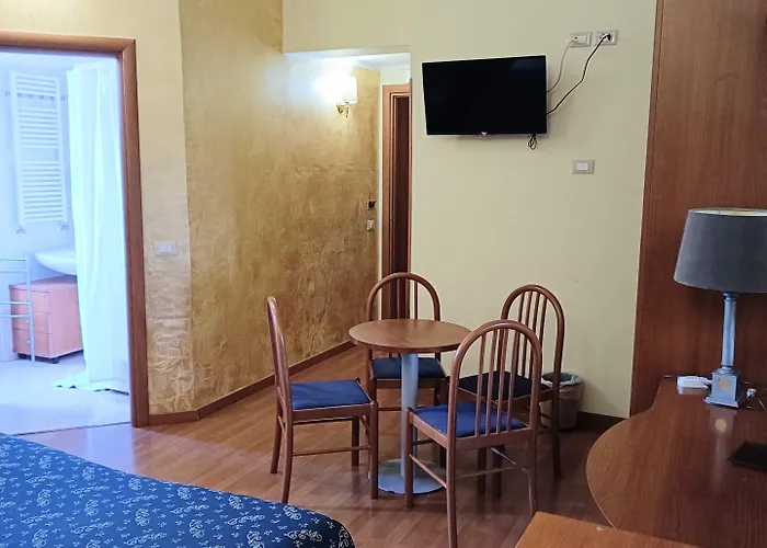 Opera Italian Penzion 3*
