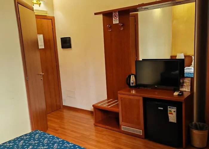 Opera Italian 3*