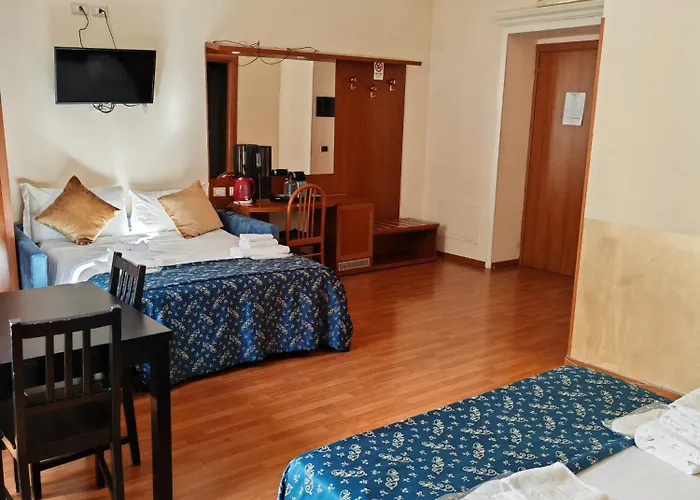 Konukevi Opera Italian 3*